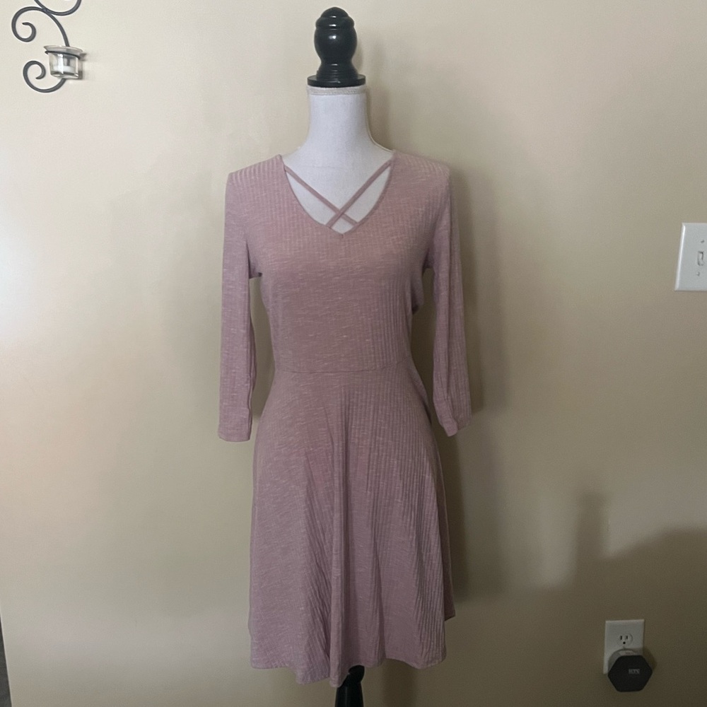 Alya: Pink Cross Neck 3/4 Sleeve A Line Fit & Flare dress (LARGE) **NO TAGS**